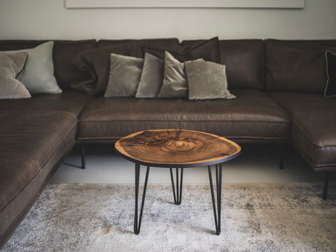 Hirnholzcouchtisch - Nuss